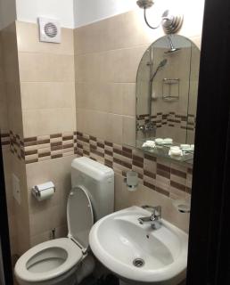 FAST Airport Accomodation - Otopeni - 3