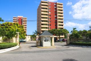 Surf Turf Two Bedroom Suite At Turtle Towers - Ocho Rios - 9