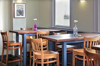 The Marine Hotel - 4