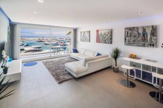 Modern Frontline Puerto Banus Apartment M2 - Marbella - 0
