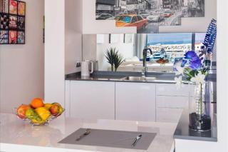 Modern Frontline Puerto Banus Apartment M2 - Marbella - 6