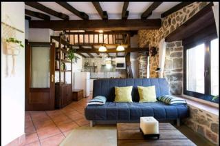 Casa con jardín y terraza privados, cerca del mar - Ea - 7