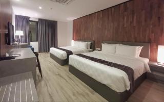Frame Hotel - 1