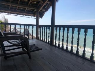 Full Moon Beach Resort - 4