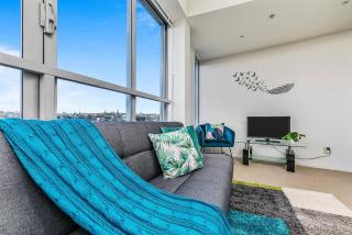 One Bedroom Apartment - Pool, Gym & Tennis Courts! - Auckland - 1