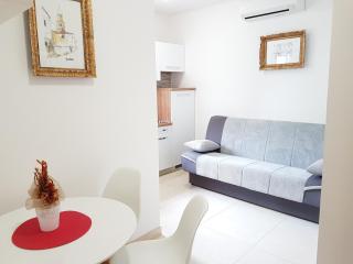 Apartments Mira - Baška - 9