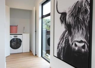 3 - Sunny Brand New house - Wanaka - 2