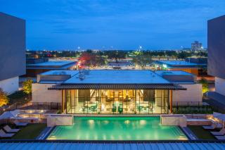 The George, by Valencia Hotel Collection - College Station - 9