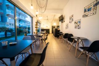 Saffroni Inn - 8