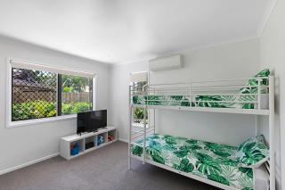 Whitsunday Palms by HamoRent - Airlie Beach - 5