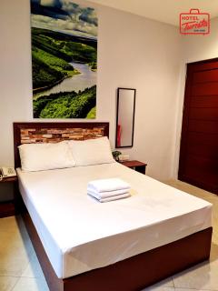 Hotel Turista - Mangangpico - 3