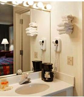 Days Inn by Wyndham Seneca-Clemson - 3
