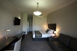 Southgate - 7