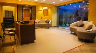 First Inn Hotels Chennai - Madras - 8
