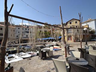 Apartments Anita - One Bedroom Apartment with Garden - 9