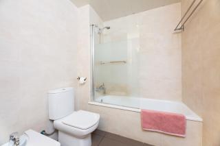 Apartamentos Cornellalux - Cornellà de Llobregat - 3