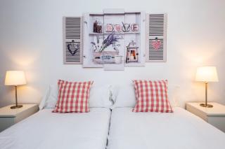 Apartamentos Cornellalux - Cornellà de Llobregat - 2