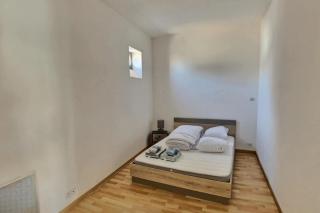 Des appartements au calme dans un immeuble historique - Béziers - 7