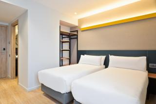 Hotel Brick Barcelona - 1