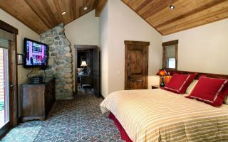 9 Boot's Haven - North Wawona - 1