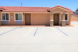 Diamond Bell Inn & Suites - Bell - 7