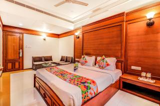 Hotel Summit - Ahmedabad - 9