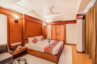 Hotel Summit - Ahmedabad - 4