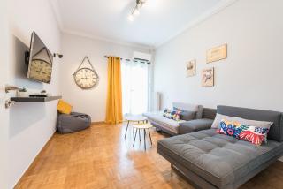 Gorgeous & Modern At Ampelokipi Metro Station By Greece Apartments - Atene - 9
