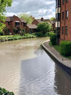 AB - Top floor 2 bed modern town centre apartment with parking for one vehicle - Stratford-upon-Avon - 0