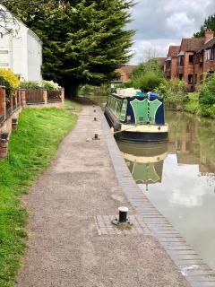 AB - Top floor 2 bed modern town centre apartment with parking for one vehicle - Stratford-upon-Avon - 5