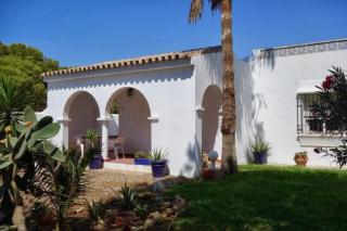Finca Malyma with 2 villas and 1 apartment, beach front 10,000m2 botanic garden - Zahora - 4