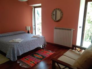 Crotto bedroom - Argegno - 5