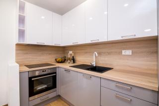 FK Apartments - Pakoštane - 1