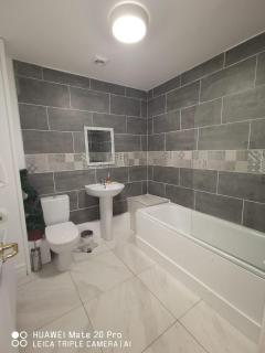 City Centre Apartment - 3