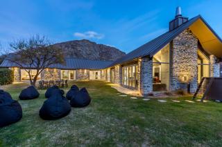 Gucci House - Queenstown - 2