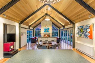 Gucci House - Queenstown - 9