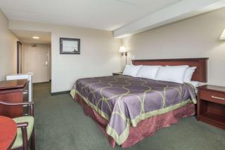 Super 8 by Wyndham Mississauga - Mississauga - 2