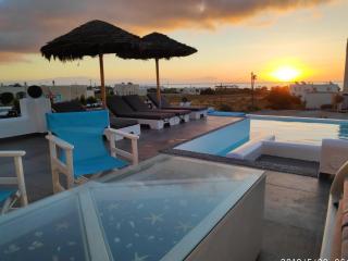 Santoxenia luxury villa - Kamari - 7