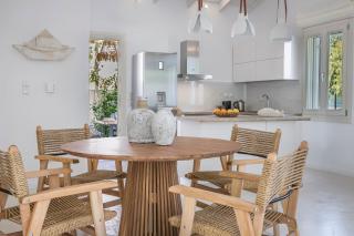 Olvio Living by the Sea - Sami - 8