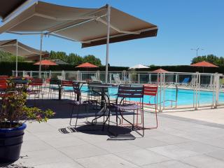 ibis Styles Arles Palais des Congrès - Arles - 0