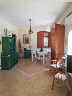 Villa del Golfo Urio with swimming pool shared by the two apartments - Santa Flavia - 1