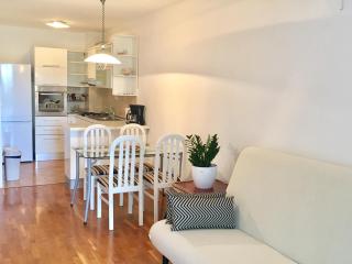 Beach Apartment Summertime - 7