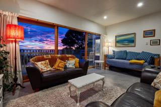 A Room With a View - Kaikoura - 1