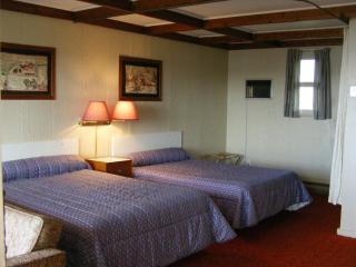 Hotel Motel Bon Accueil - Rivière-la-Madeleine - 1