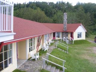 Hotel Motel Bon Accueil - Rivière-la-Madeleine - 9