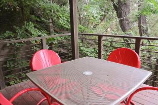 Creekside Guest Cottage - 9