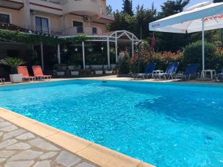 JB Hotel - Sarandë - 3