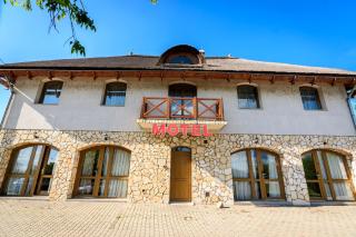 Tekergő Motel és Étterem - 0