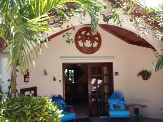 The Palms Oceanfront Suites - 3