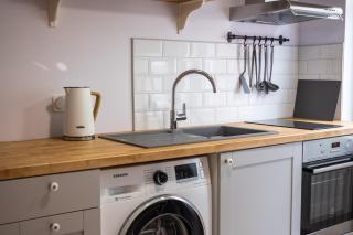 Dream Stay - Authentic Studio near Seaplane Harbour - 9